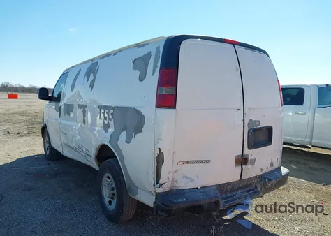 2008 Chevrolet Express Work Van из США, поврежденный, VIN 1GCGG25C081109587
